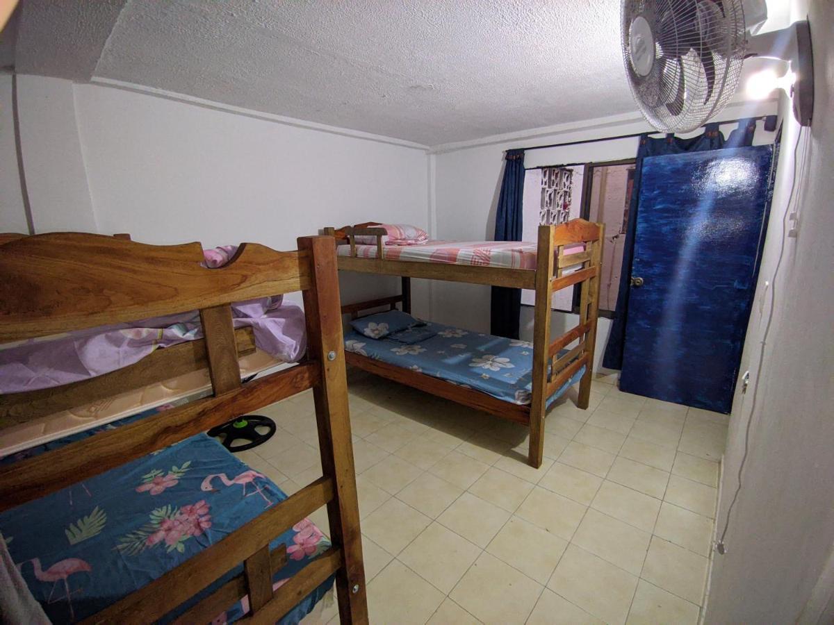 Hostel Caballo Blanco Картахена Экстерьер фото